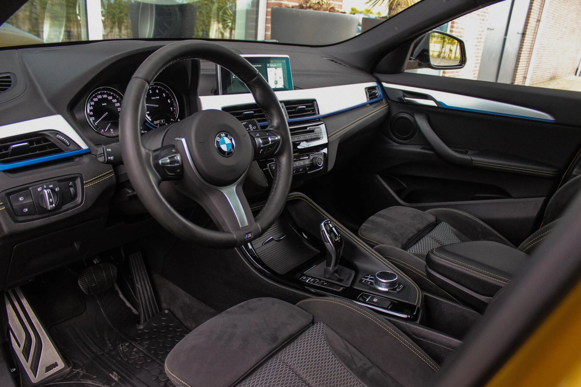 Hoofdafbeelding BMW X2