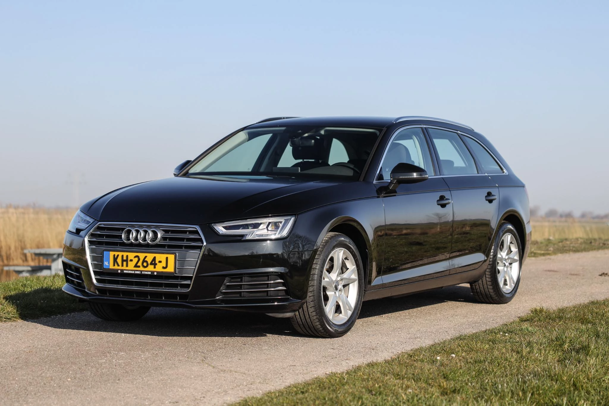 Hoofdafbeelding Audi A4