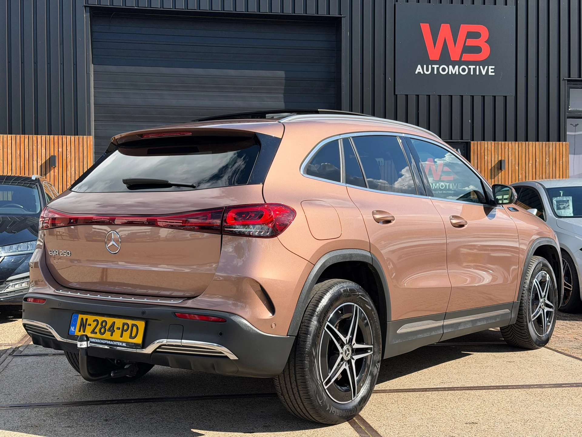 Hoofdafbeelding Mercedes-Benz EQA