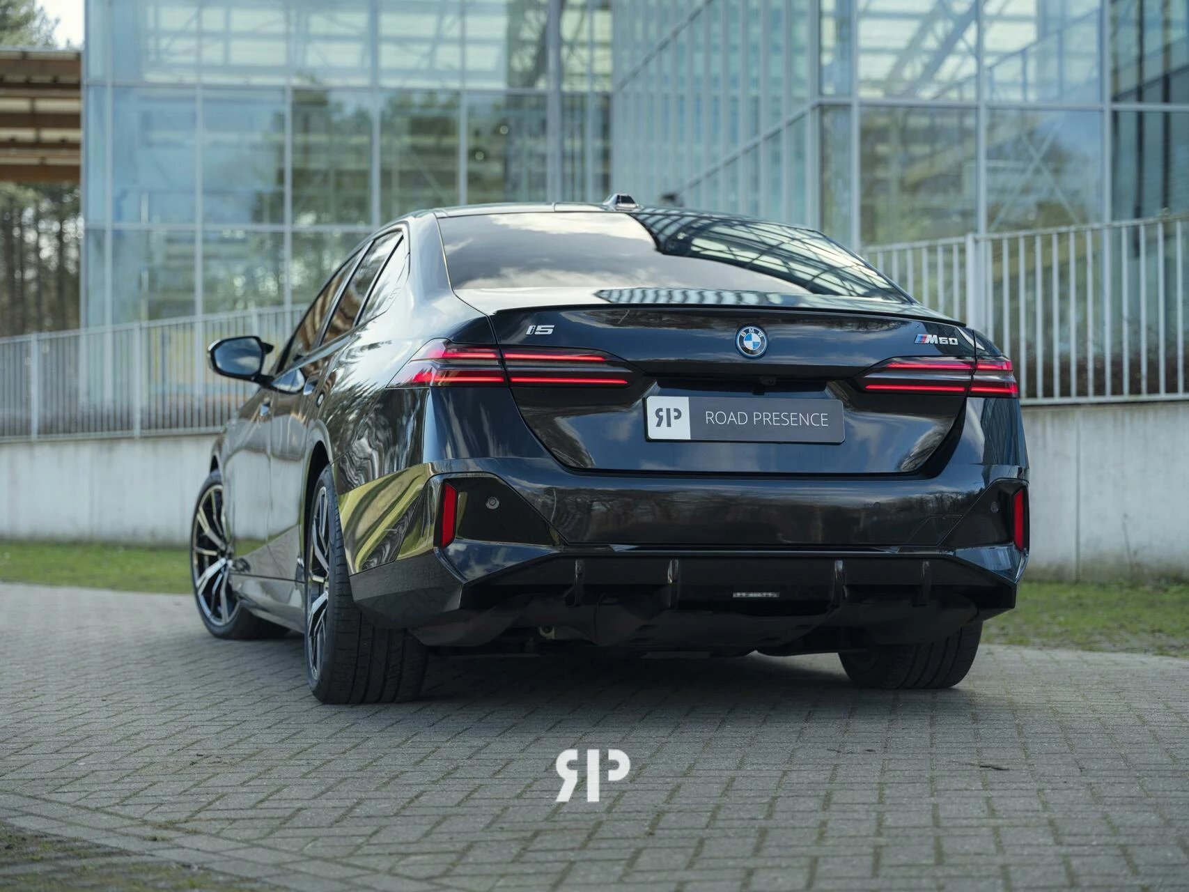 Hoofdafbeelding BMW i5