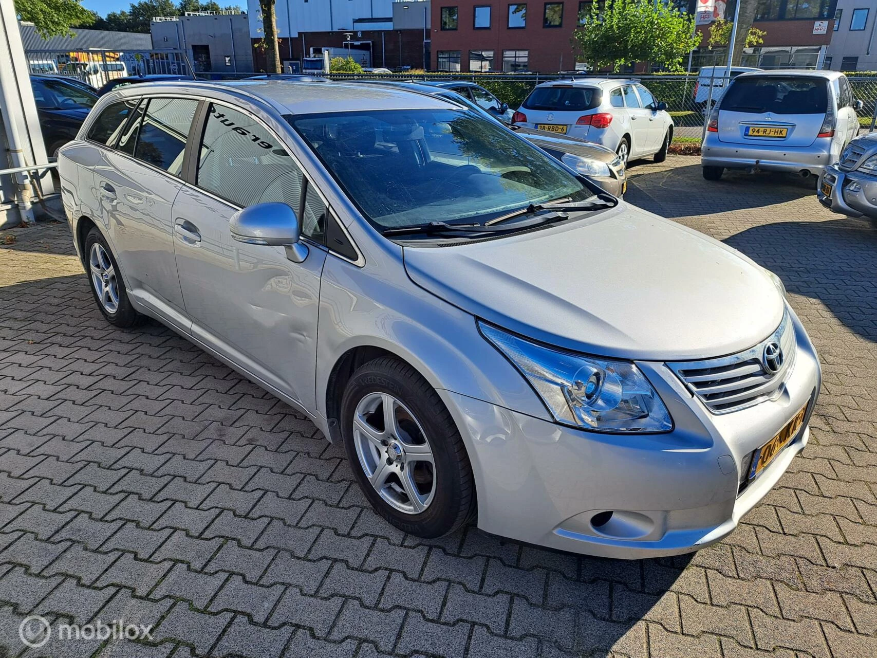 Hoofdafbeelding Toyota Avensis