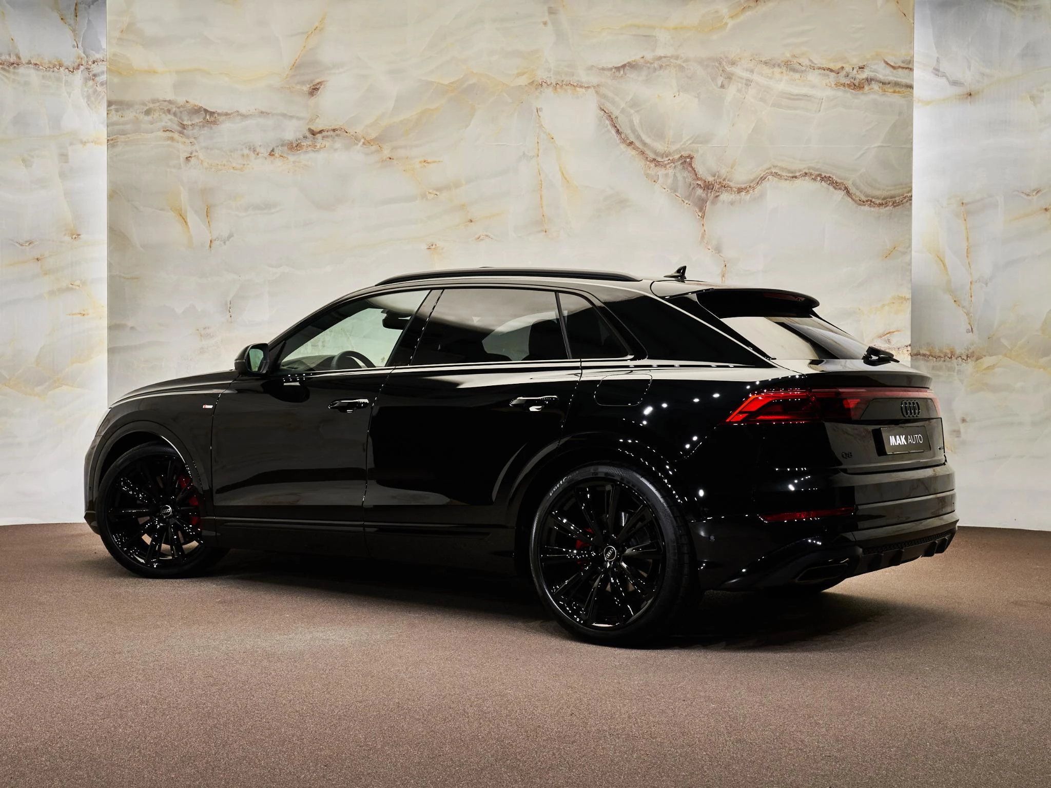 Hoofdafbeelding Audi Q8