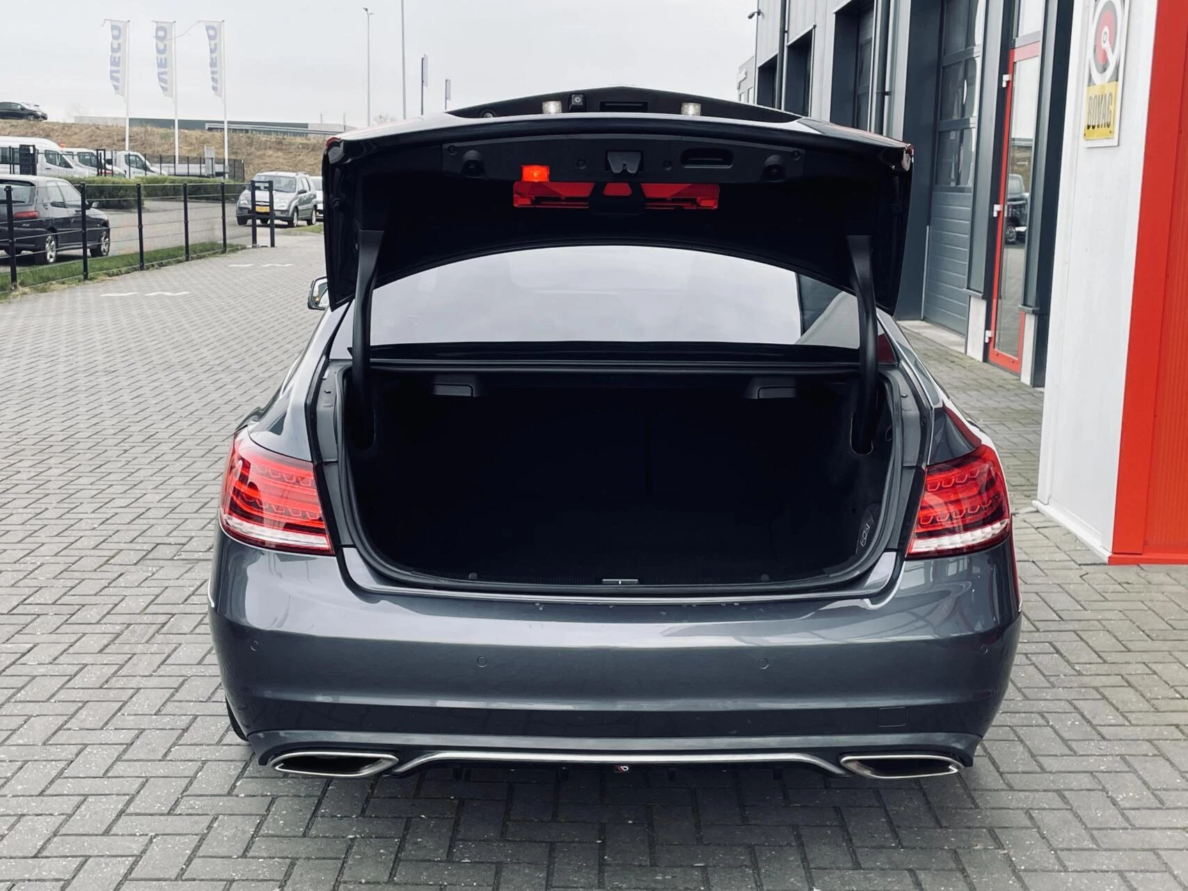 Hoofdafbeelding Mercedes-Benz E-Klasse