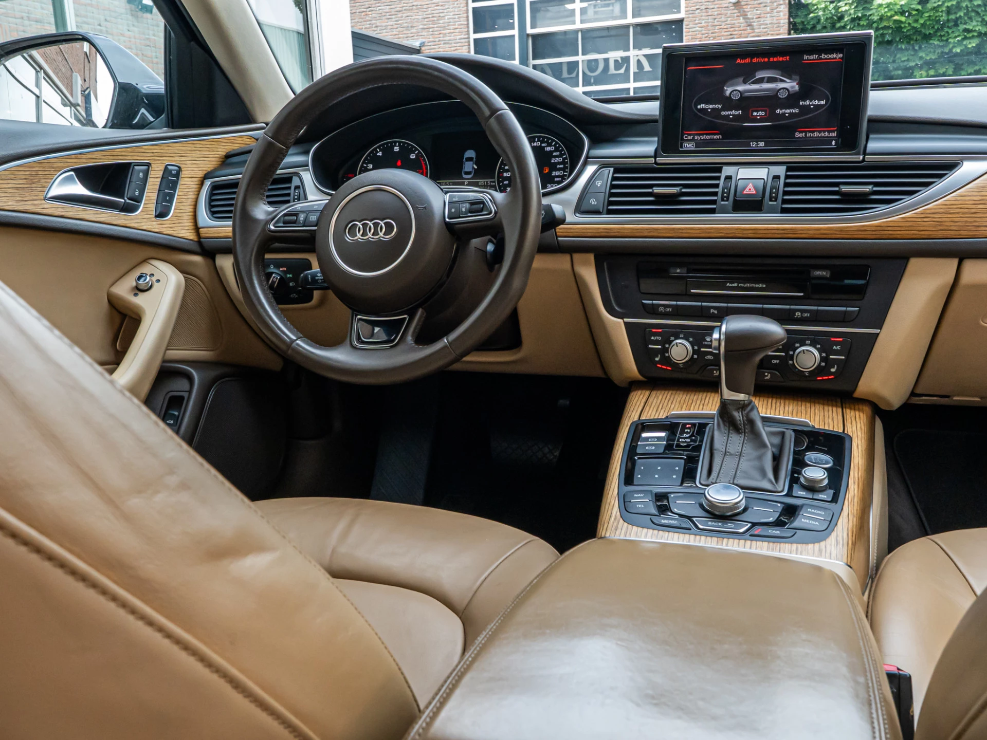 Hoofdafbeelding Audi A6