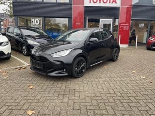 Toyota Yaris 1.5 Hybrid Dynamic Plus | Stoel en stuur verwarming | Apple Carplay & AndroidAUTO | Adaptive Cruisecontrol