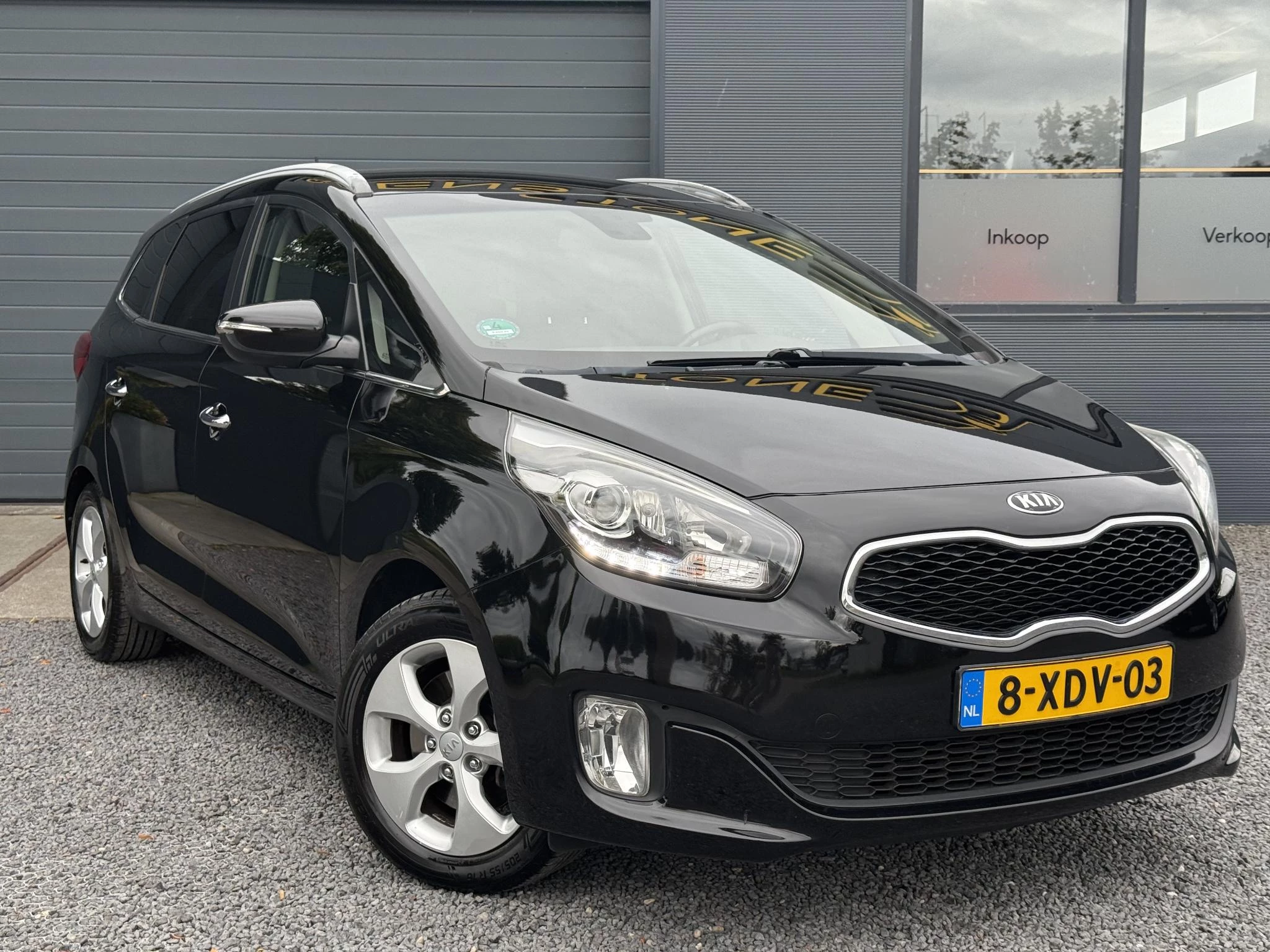 Hoofdafbeelding Kia Carens