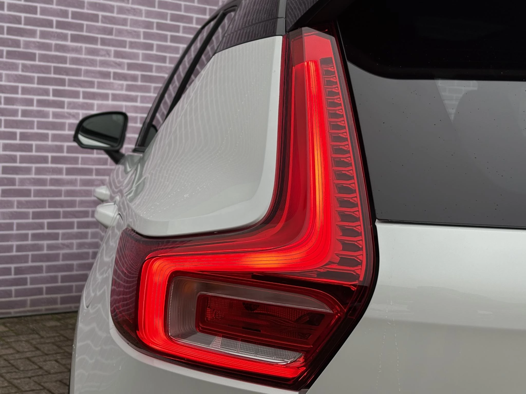 Hoofdafbeelding Volvo EX40