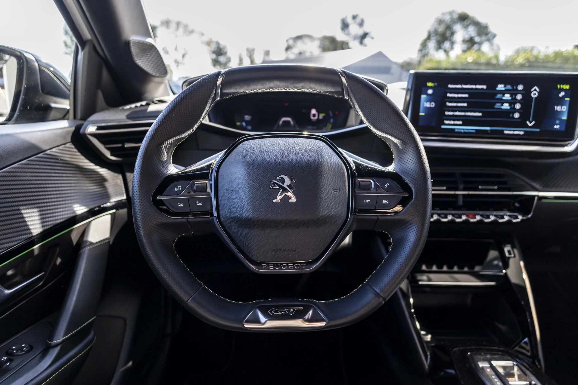 Hoofdafbeelding Peugeot e-208