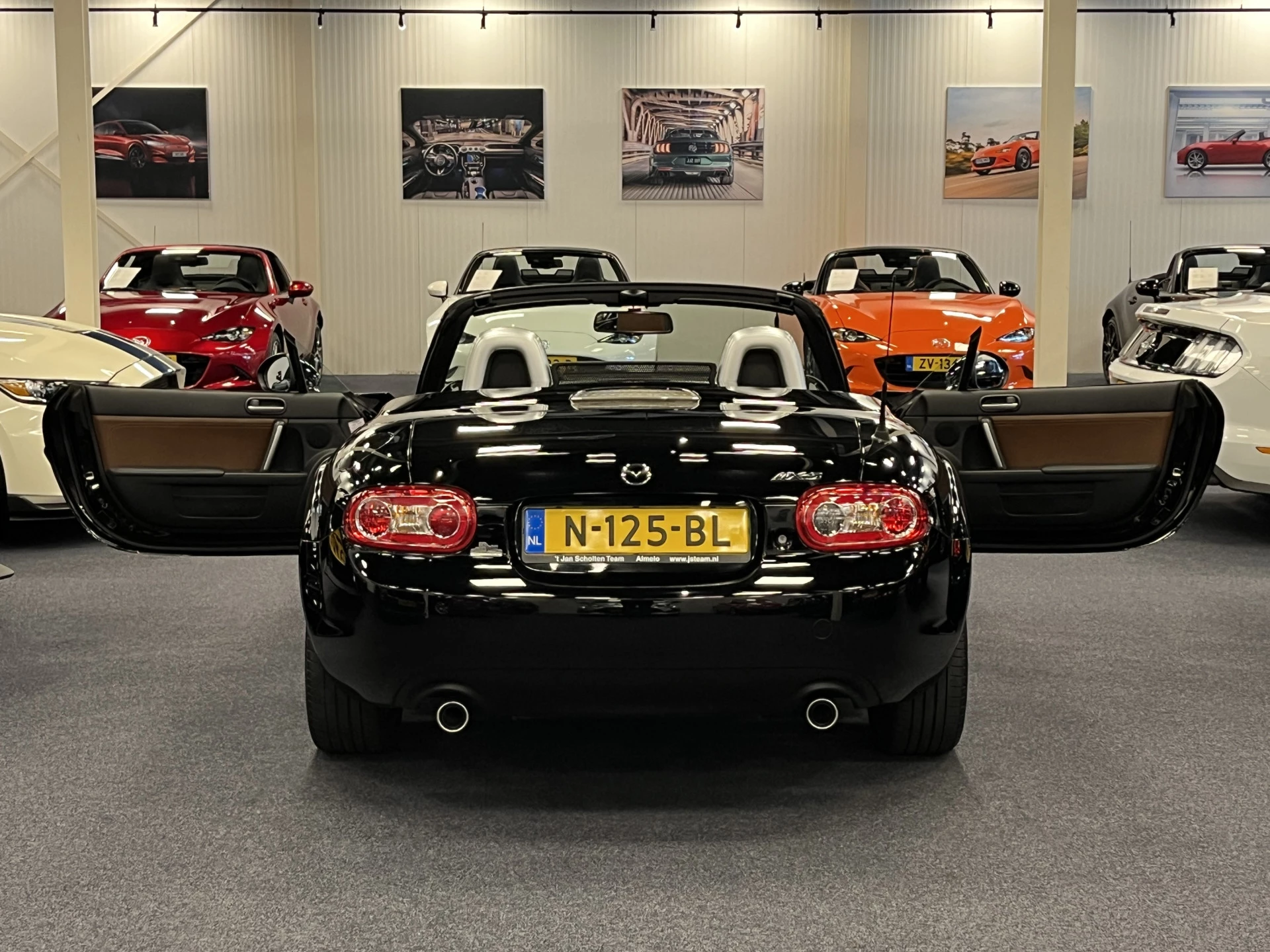 Hoofdafbeelding Mazda MX-5