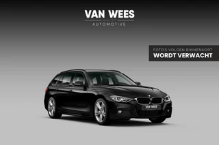 BMW 3-serie Touring 320i Upgrade Edition M-sport | 1e eigenaar | NL auto | Park Assistant | Cruise control | Xenon | Navigatie | Shadow Line | Bluetooth | PDC | Leer | Camera