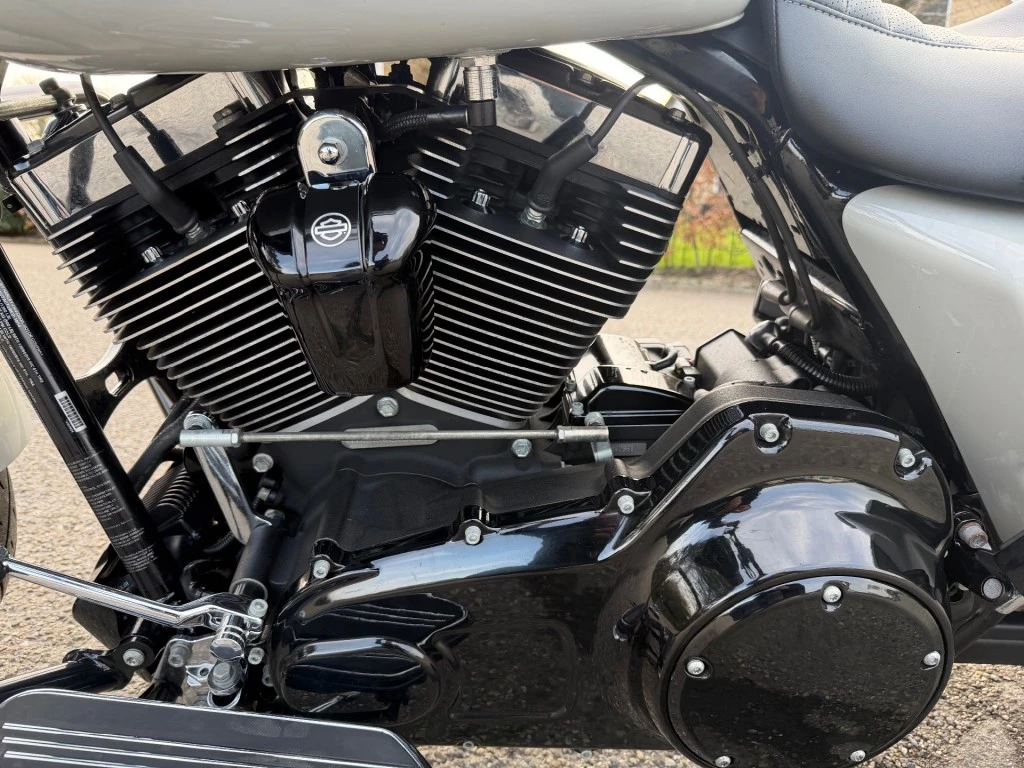 Hoofdafbeelding Harley-Davidson Street Glide