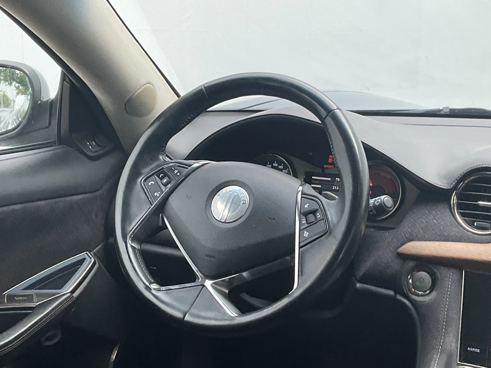 Hoofdafbeelding Fisker Karma