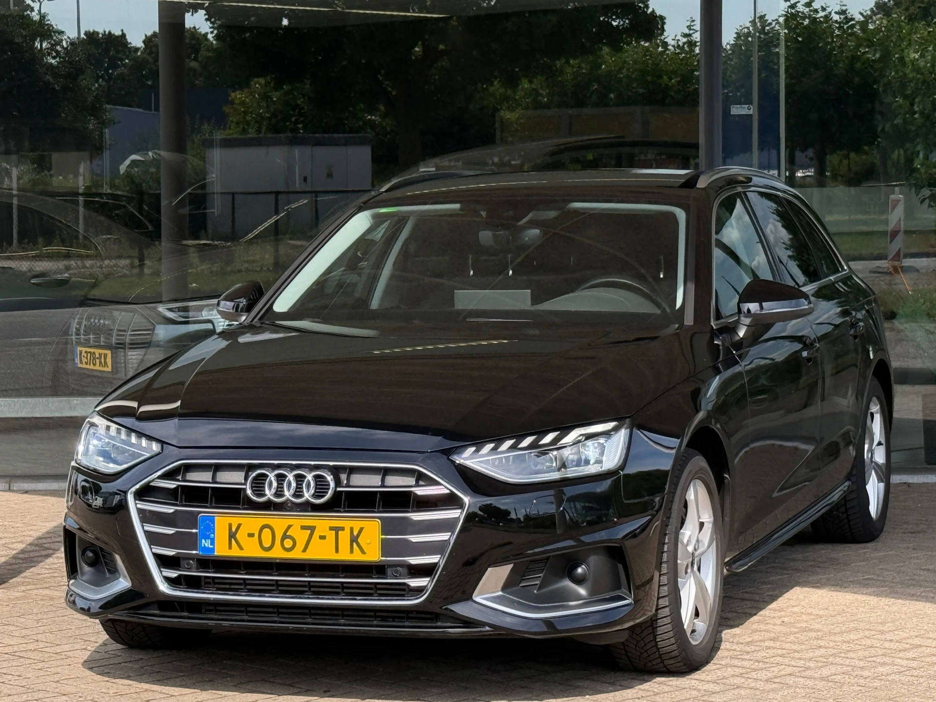 Hoofdafbeelding Audi A4