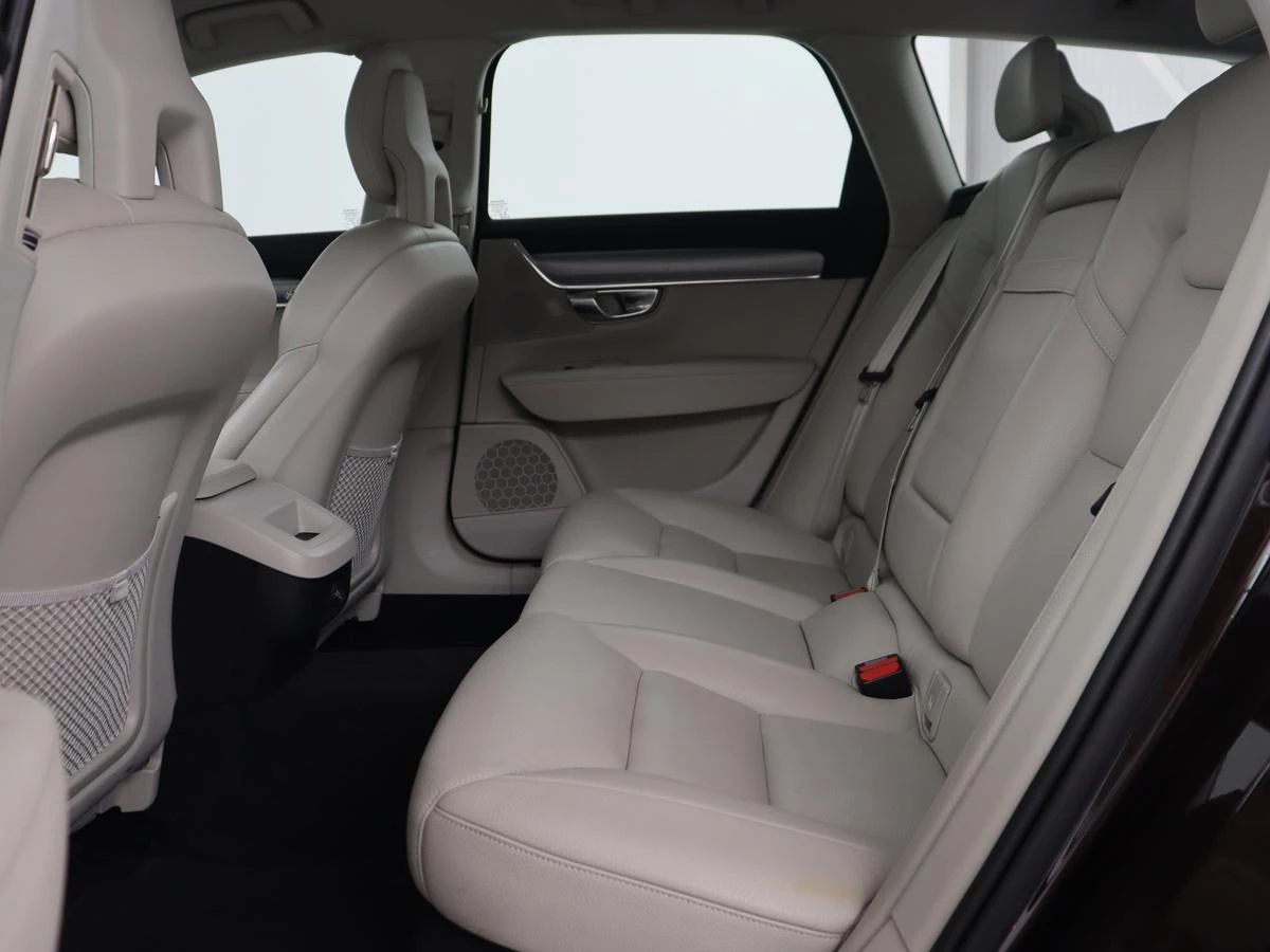 Hoofdafbeelding Volvo V90