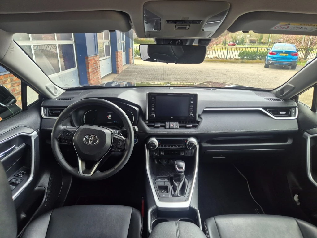 Hoofdafbeelding Toyota RAV4