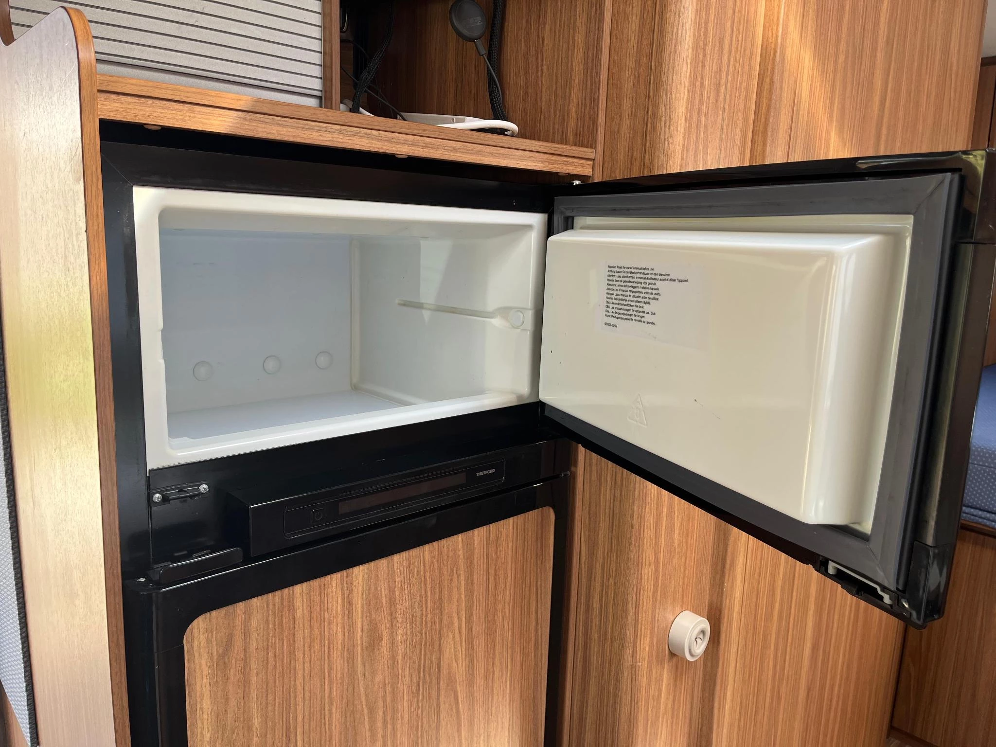 Hoofdafbeelding Carado Capron T 449