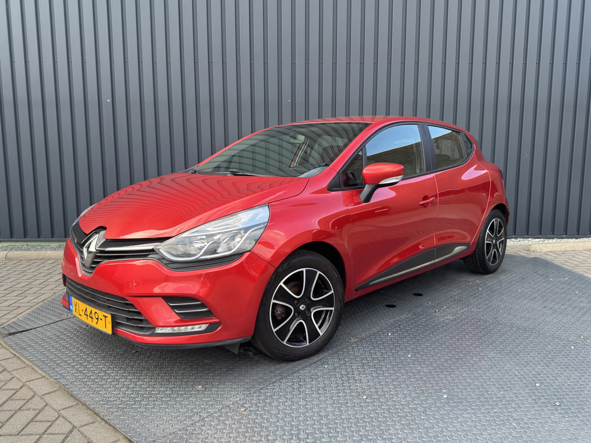 Hoofdafbeelding Renault Clio