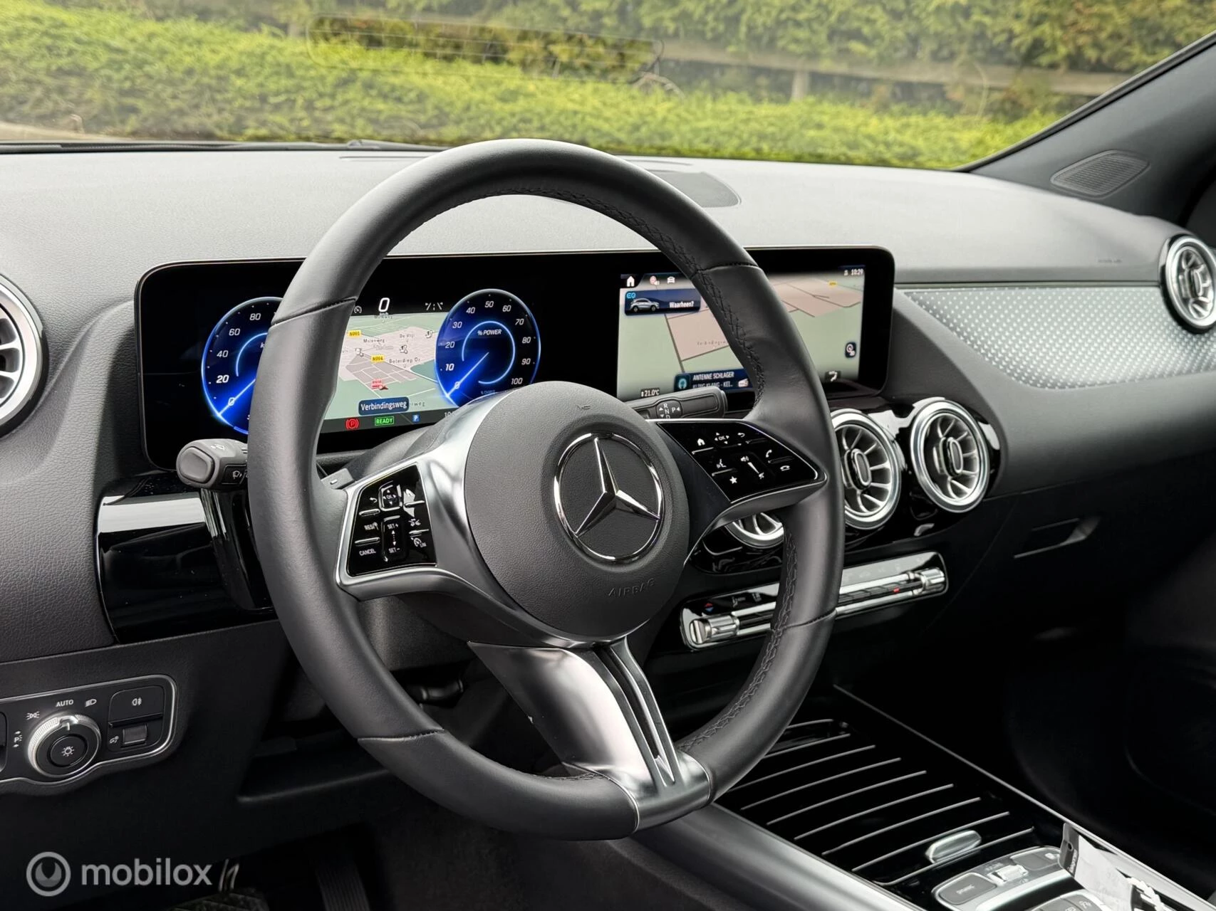 Hoofdafbeelding Mercedes-Benz EQA