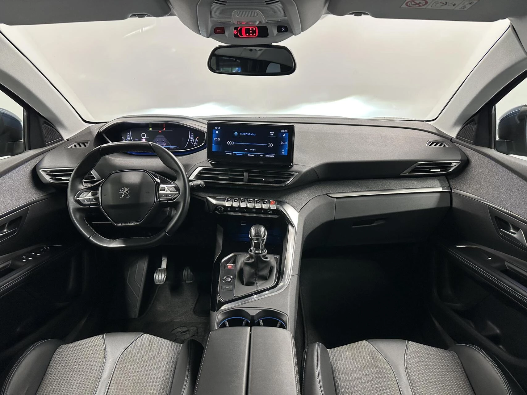 Hoofdafbeelding Peugeot 5008
