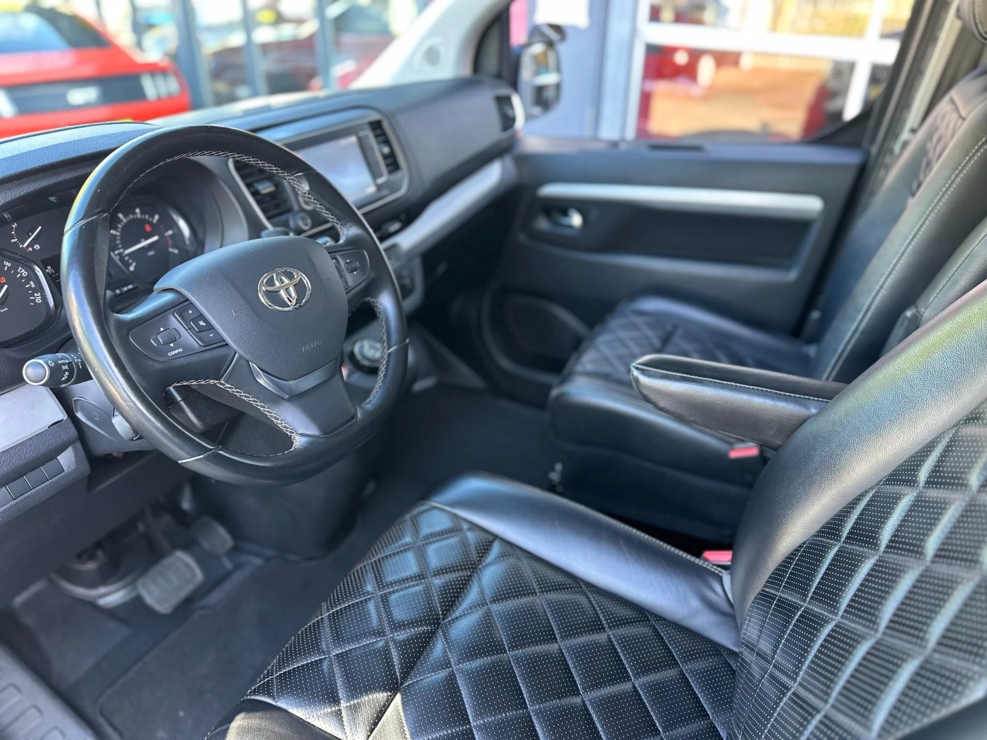 Hoofdafbeelding Toyota ProAce