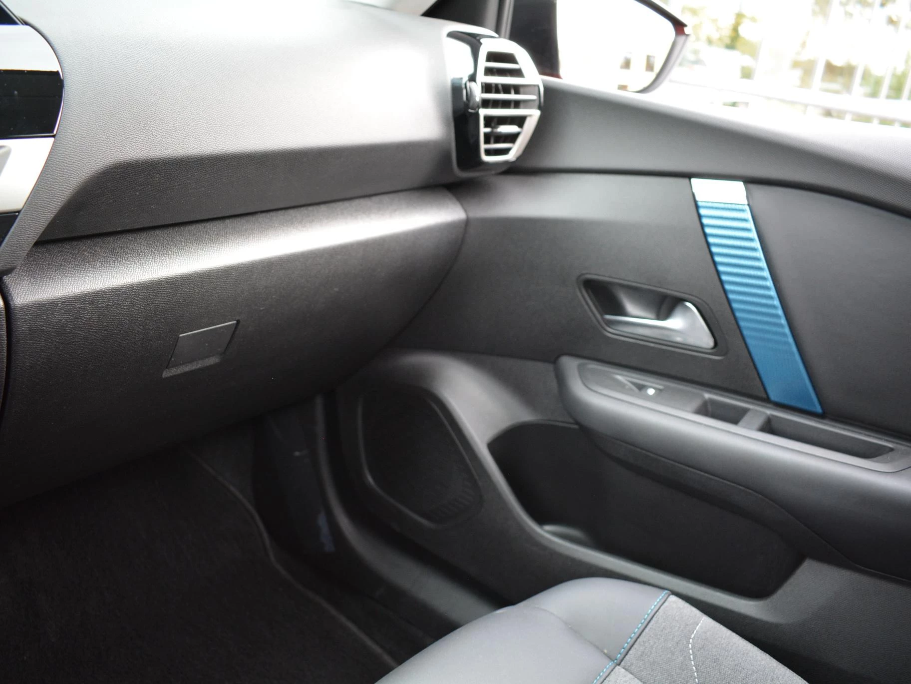 Hoofdafbeelding Citroën ë-C4