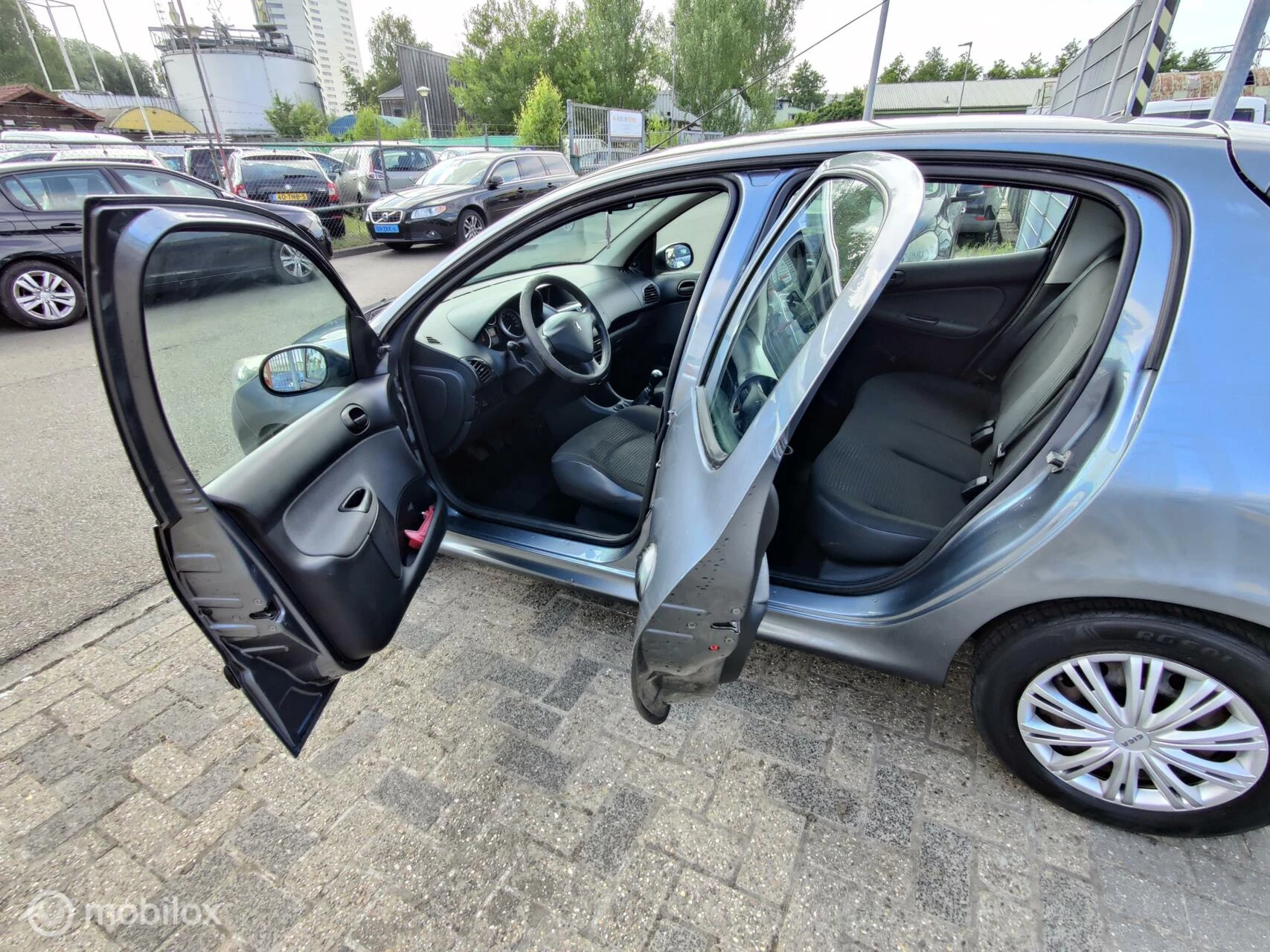 Hoofdafbeelding Peugeot 206