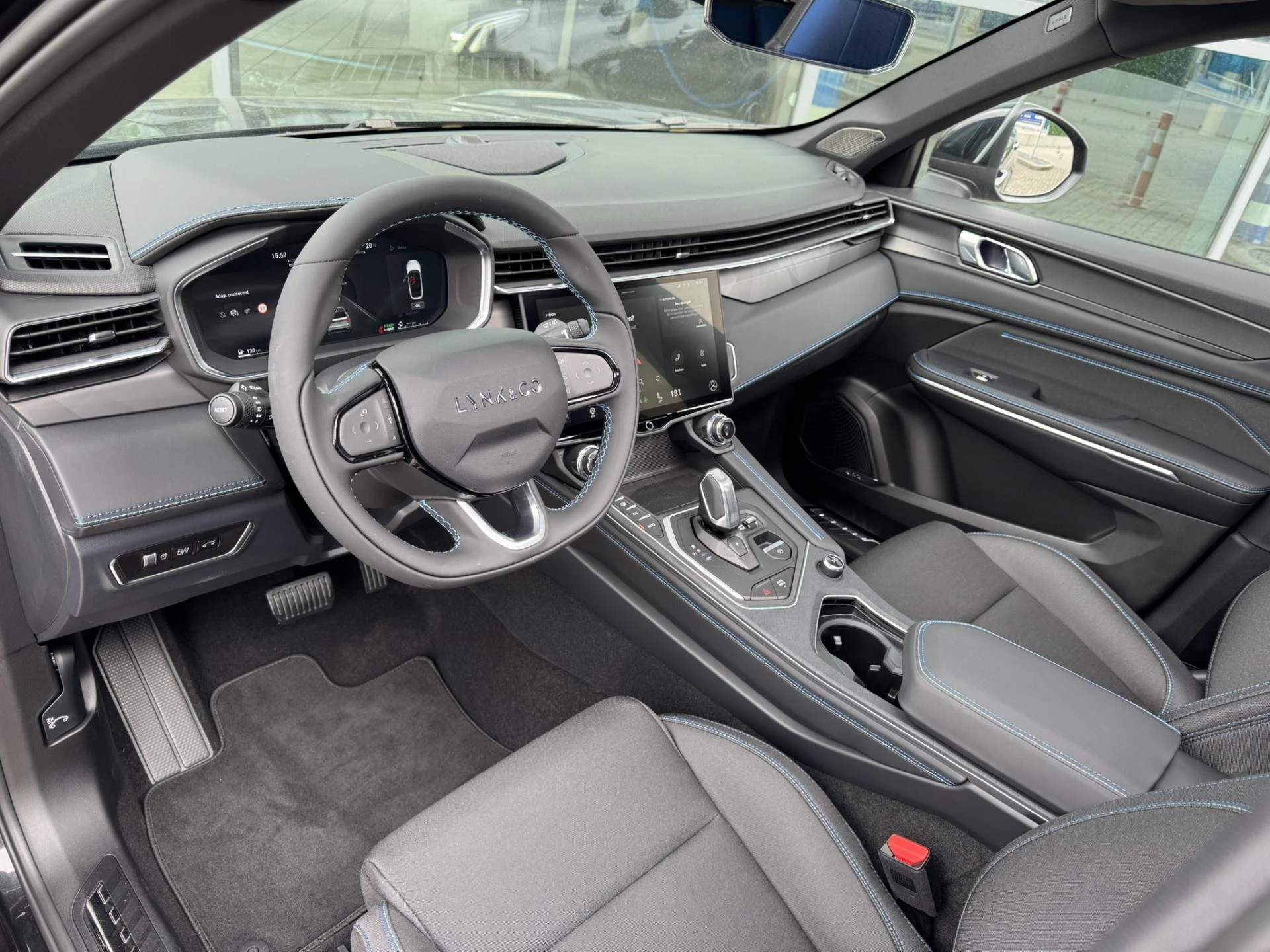 Hoofdafbeelding Lynk & Co 01