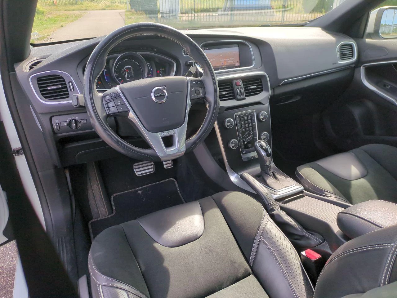 Hoofdafbeelding Volvo V40