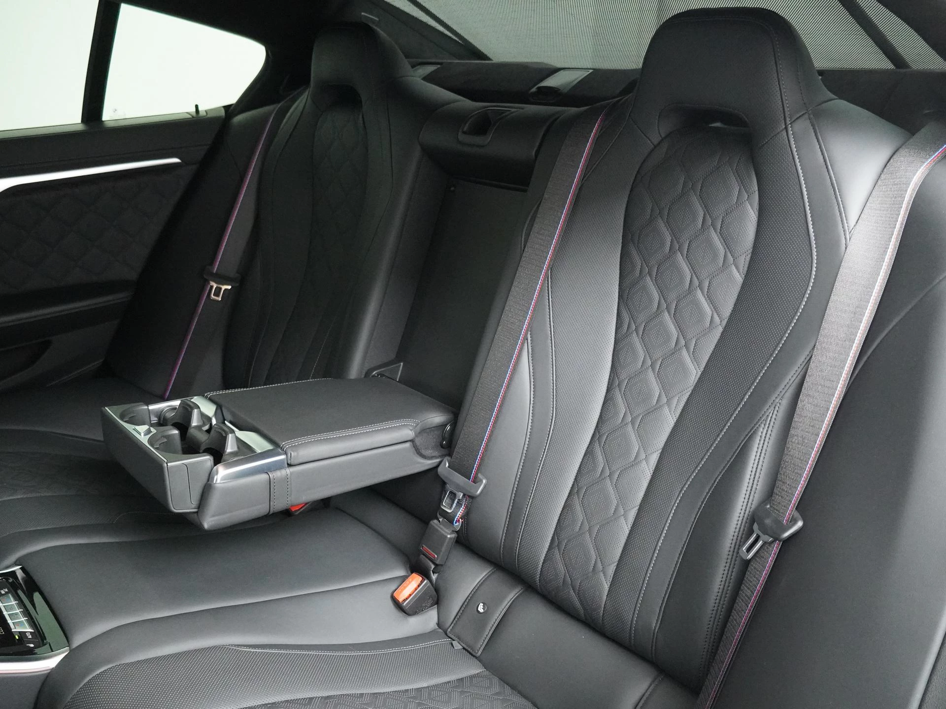 Hoofdafbeelding BMW M8