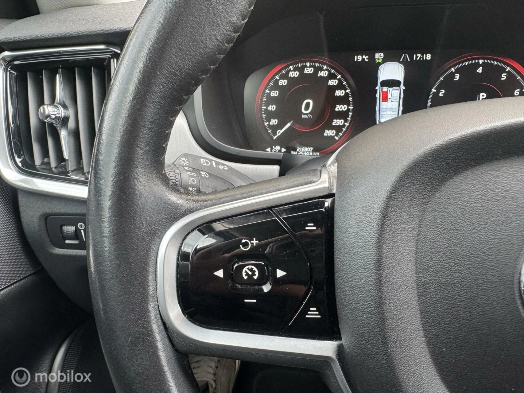 Hoofdafbeelding Volvo V90