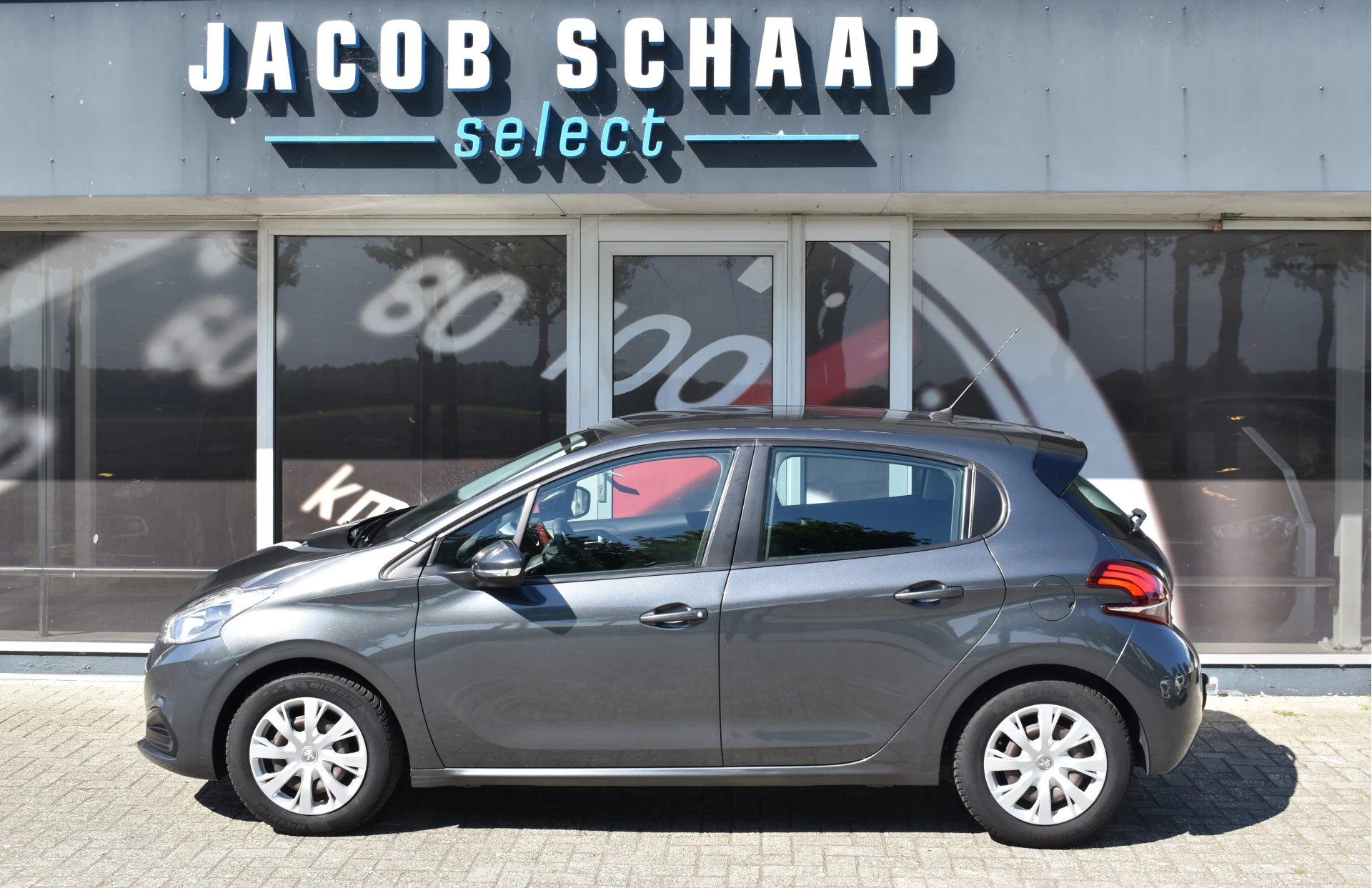 Hoofdafbeelding Peugeot 208