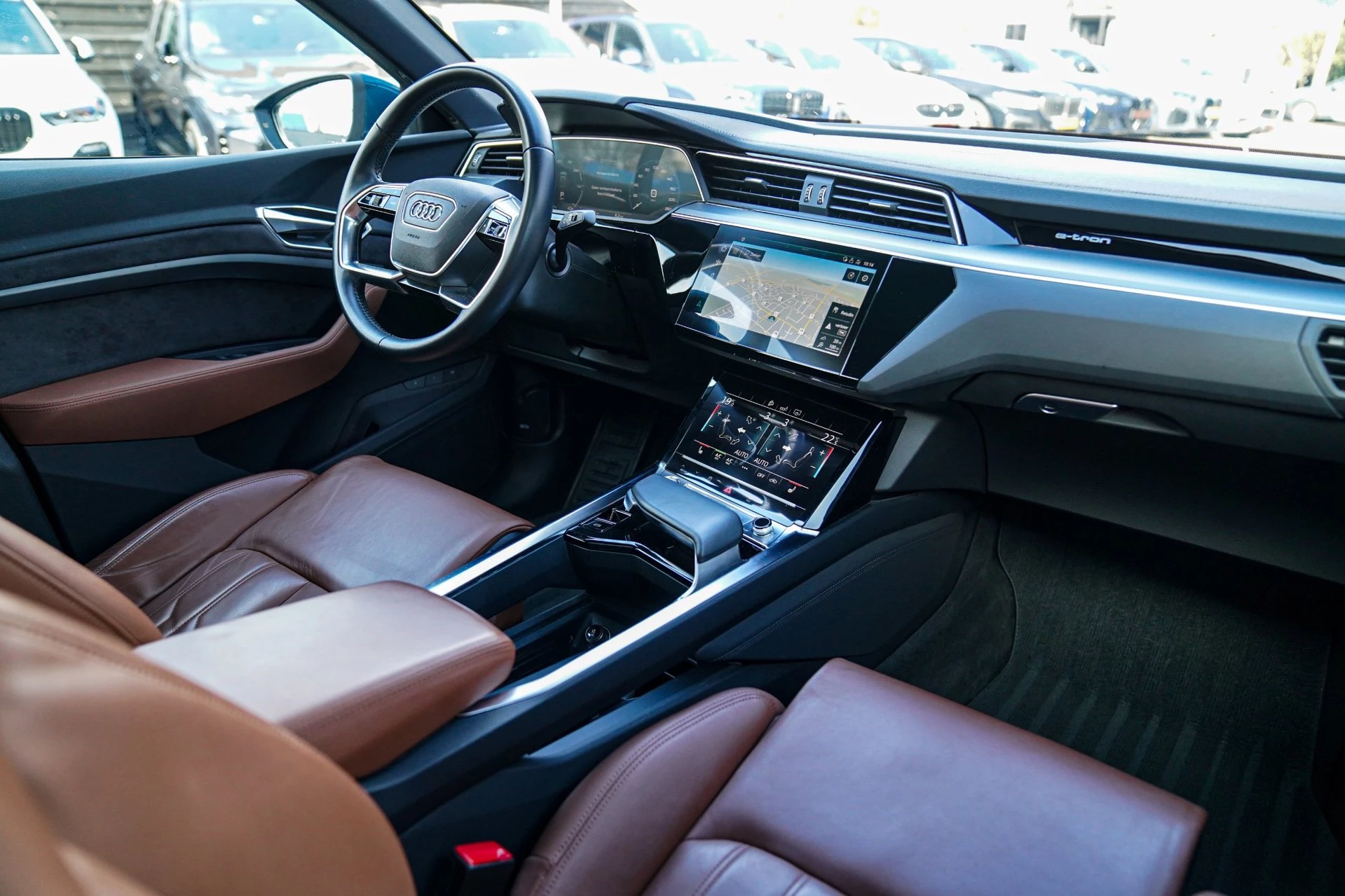 Hoofdafbeelding Audi e-tron