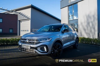 Hoofdafbeelding Volkswagen T-Roc R-Line  1.5 TSI 150pk DSG | Panoramadak | Black Edition