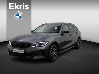BMW 3 Serie Touring 330e Model Sport Line | Stuurwielrand Verwarmd | M Adaptief onderstel | Comfort Access | Achteruitrijcamera | Panoramadak | Elektrisch Verstelbare Sportstoelen | Driving Assistant | Laserlight | Head-Up Display | DAB | HiFi | 17''