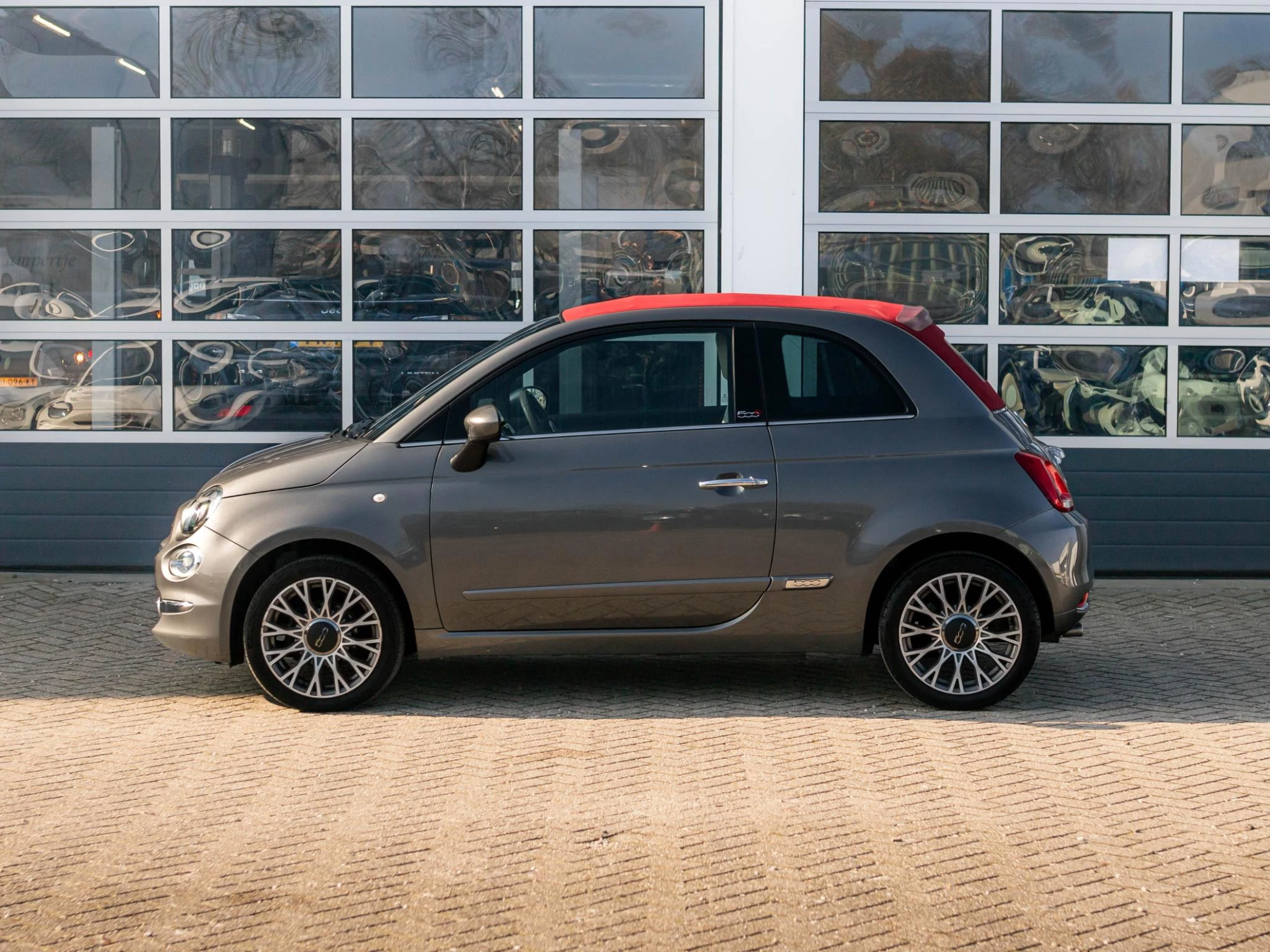 Hoofdafbeelding Fiat 500C