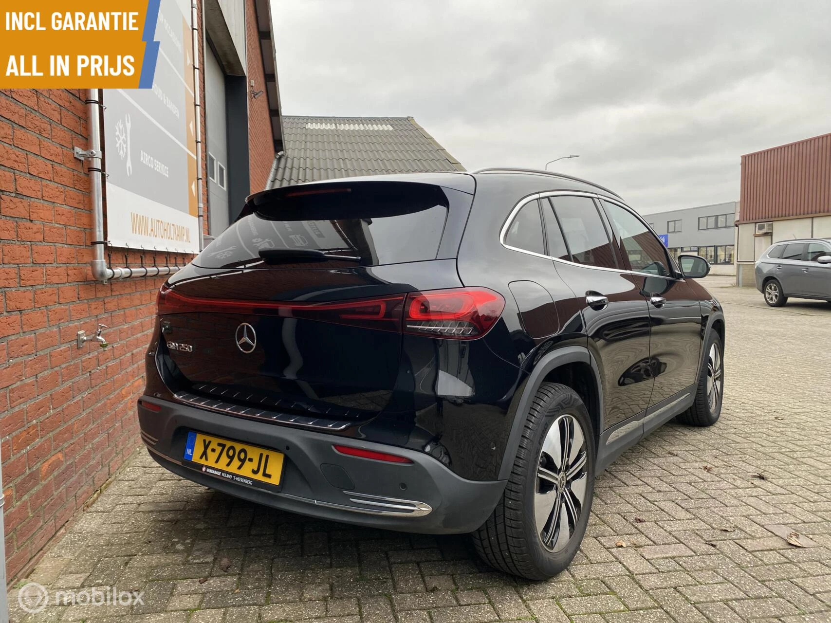 Hoofdafbeelding Mercedes-Benz EQA