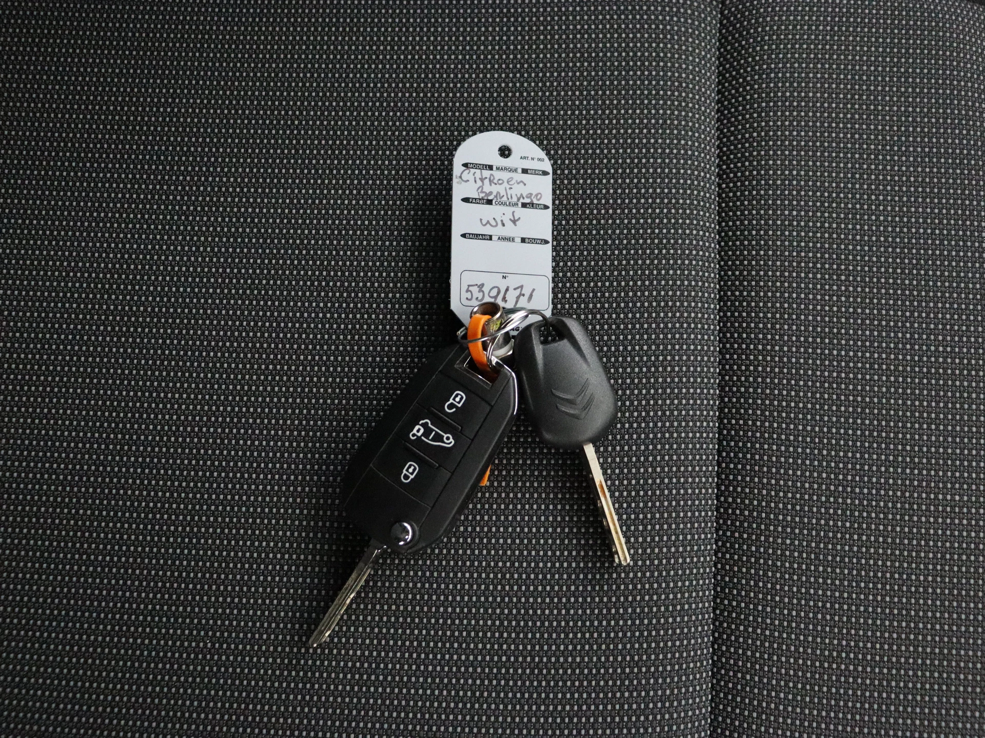 Hoofdafbeelding Peugeot Partner