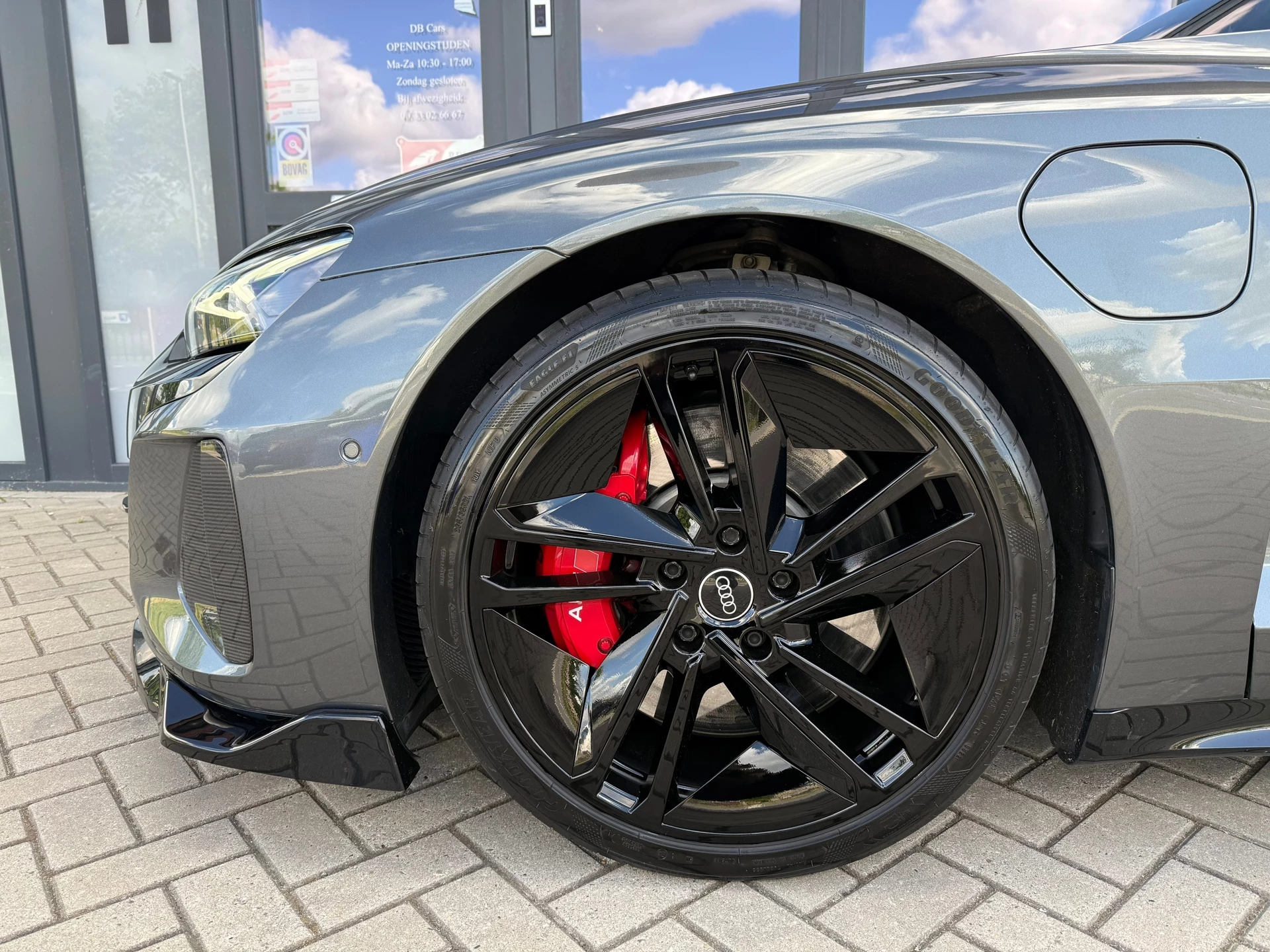 Hoofdafbeelding Audi e-tron GT