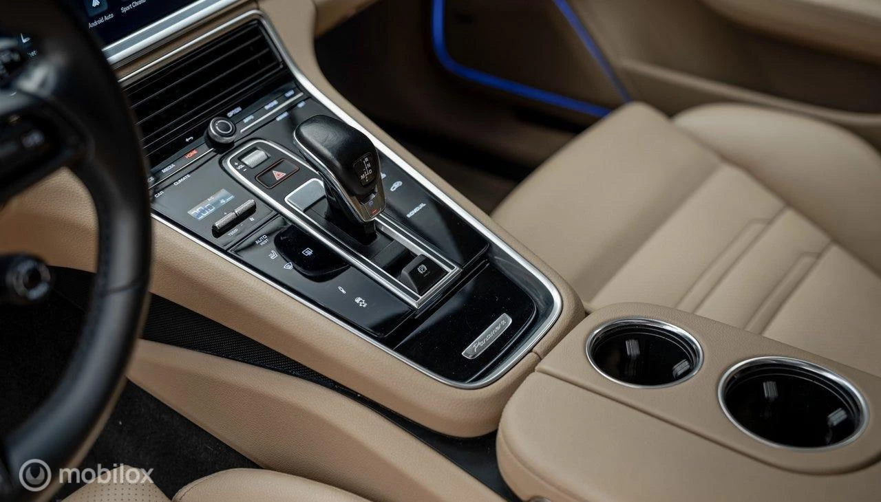 Hoofdafbeelding Porsche Panamera