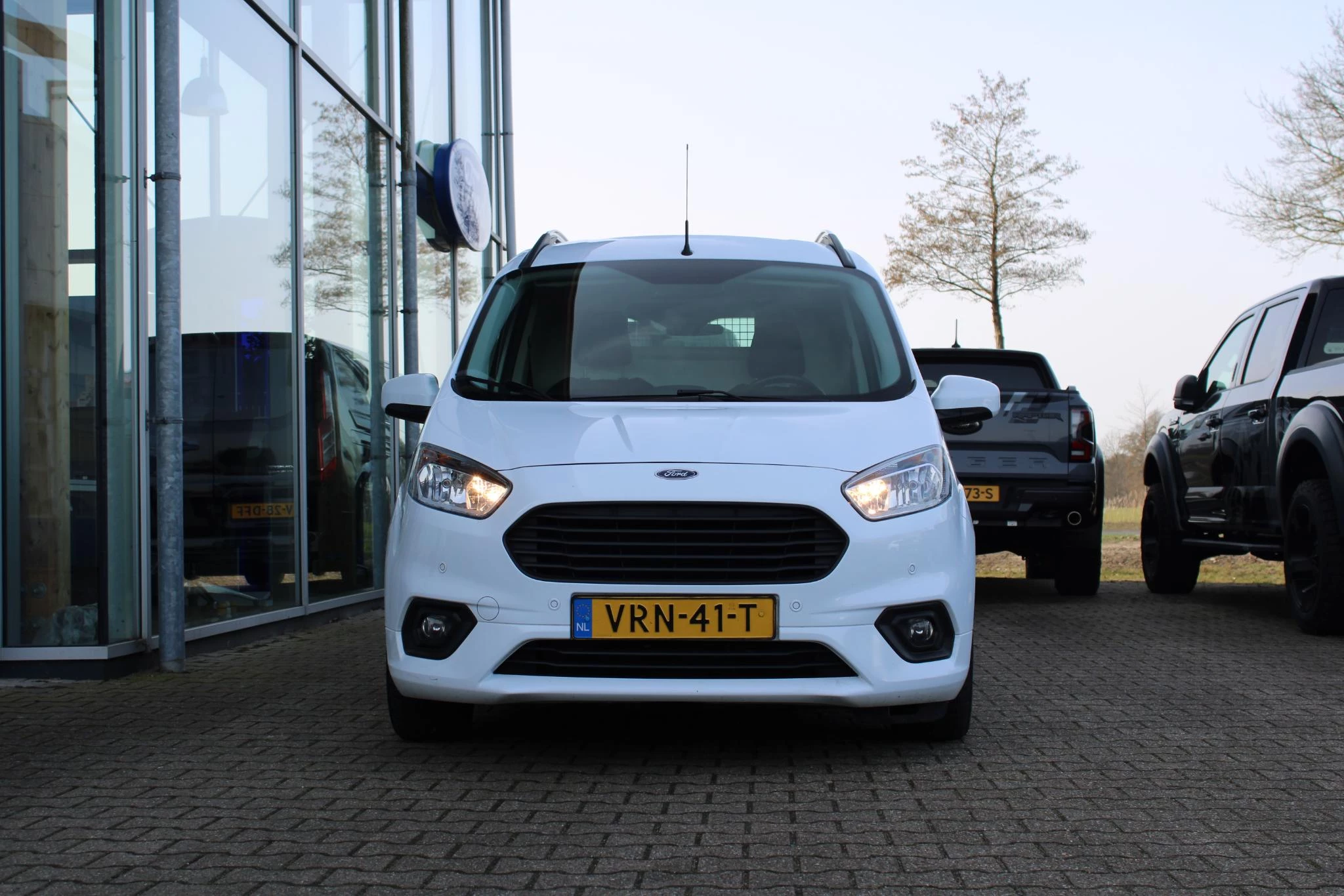 Hoofdafbeelding Ford Transit Courier
