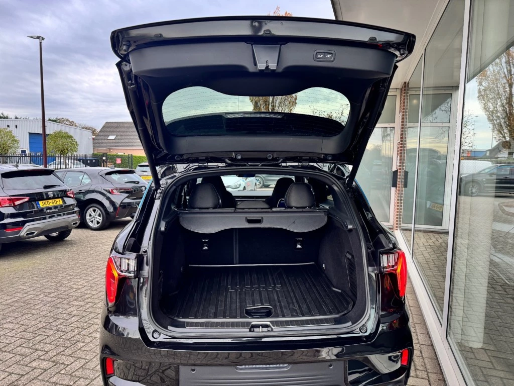 Hoofdafbeelding Lynk & Co 01