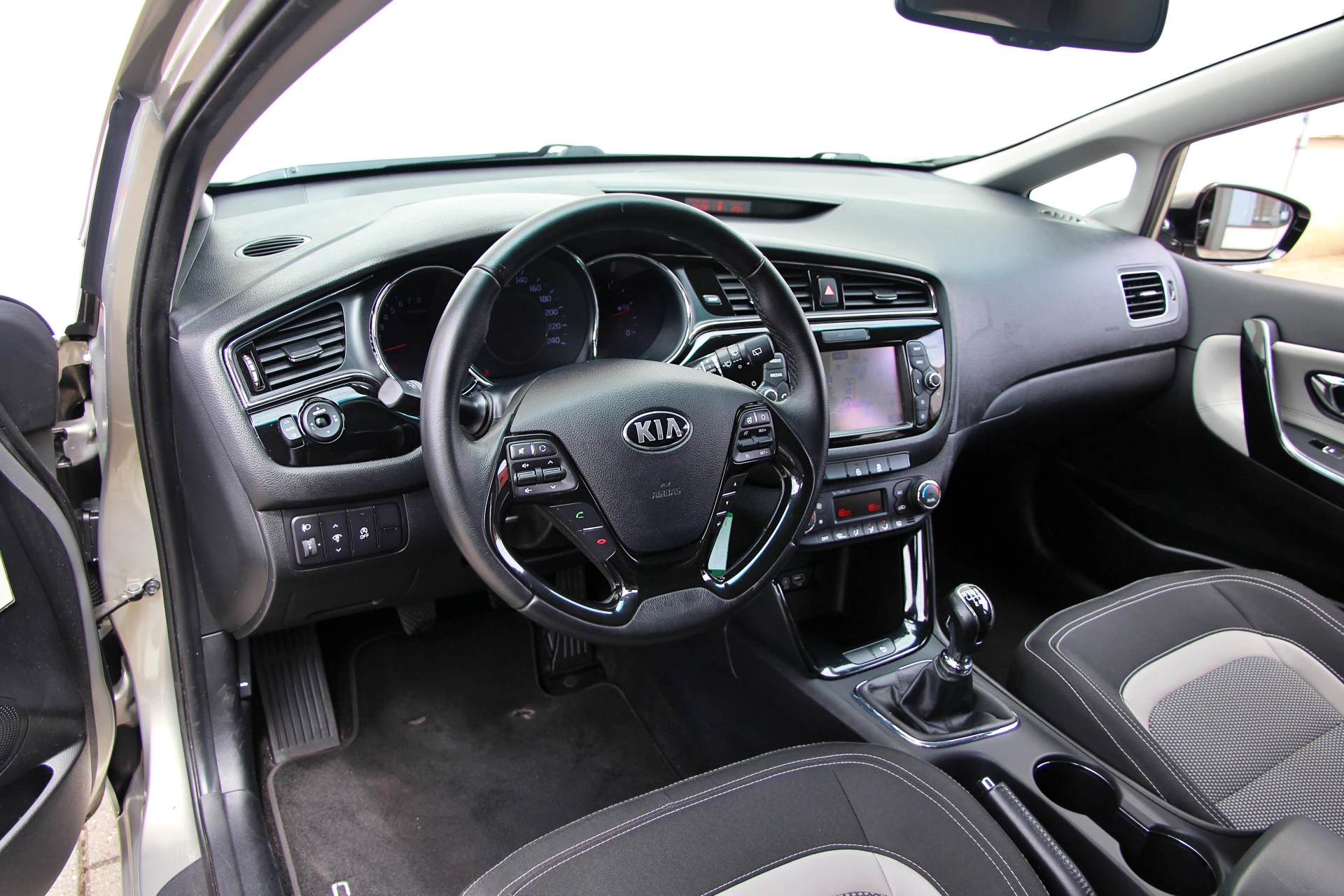 Hoofdafbeelding Kia cee'd