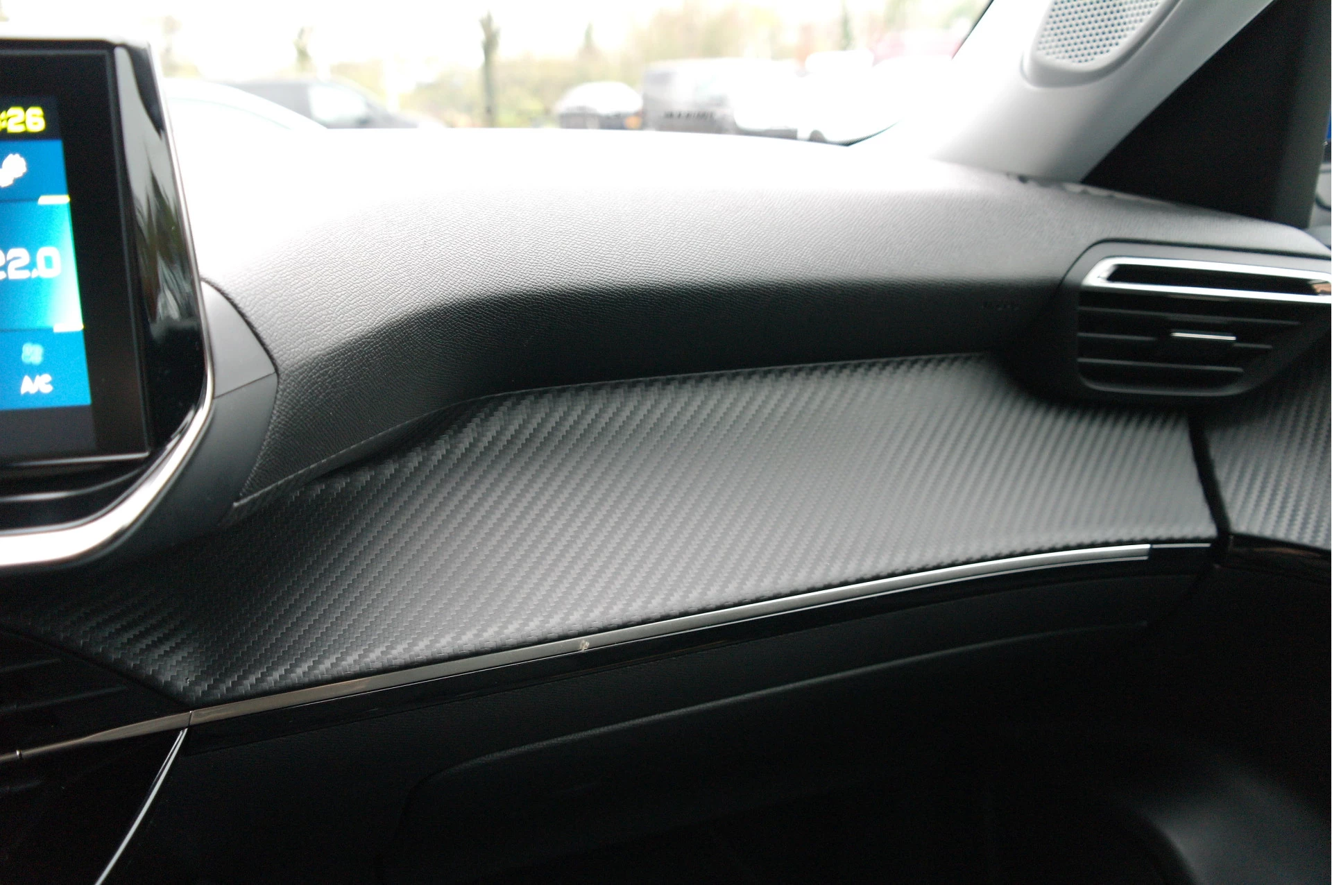 Hoofdafbeelding Peugeot e-2008