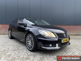 Hoofdafbeelding Suzuki Kizashi Suzuki Kizashi 2.4 Sport | Leder | Navi | Open dak | Cruise