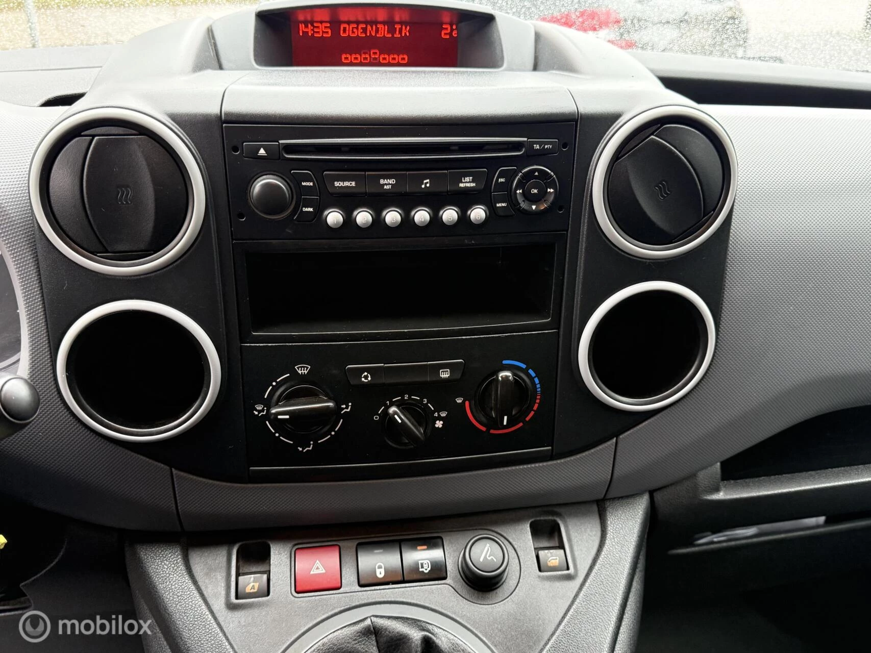 Hoofdafbeelding Peugeot Partner