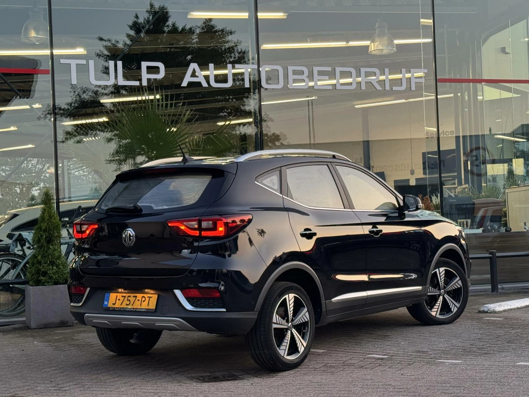 Hoofdafbeelding MG ZS EV