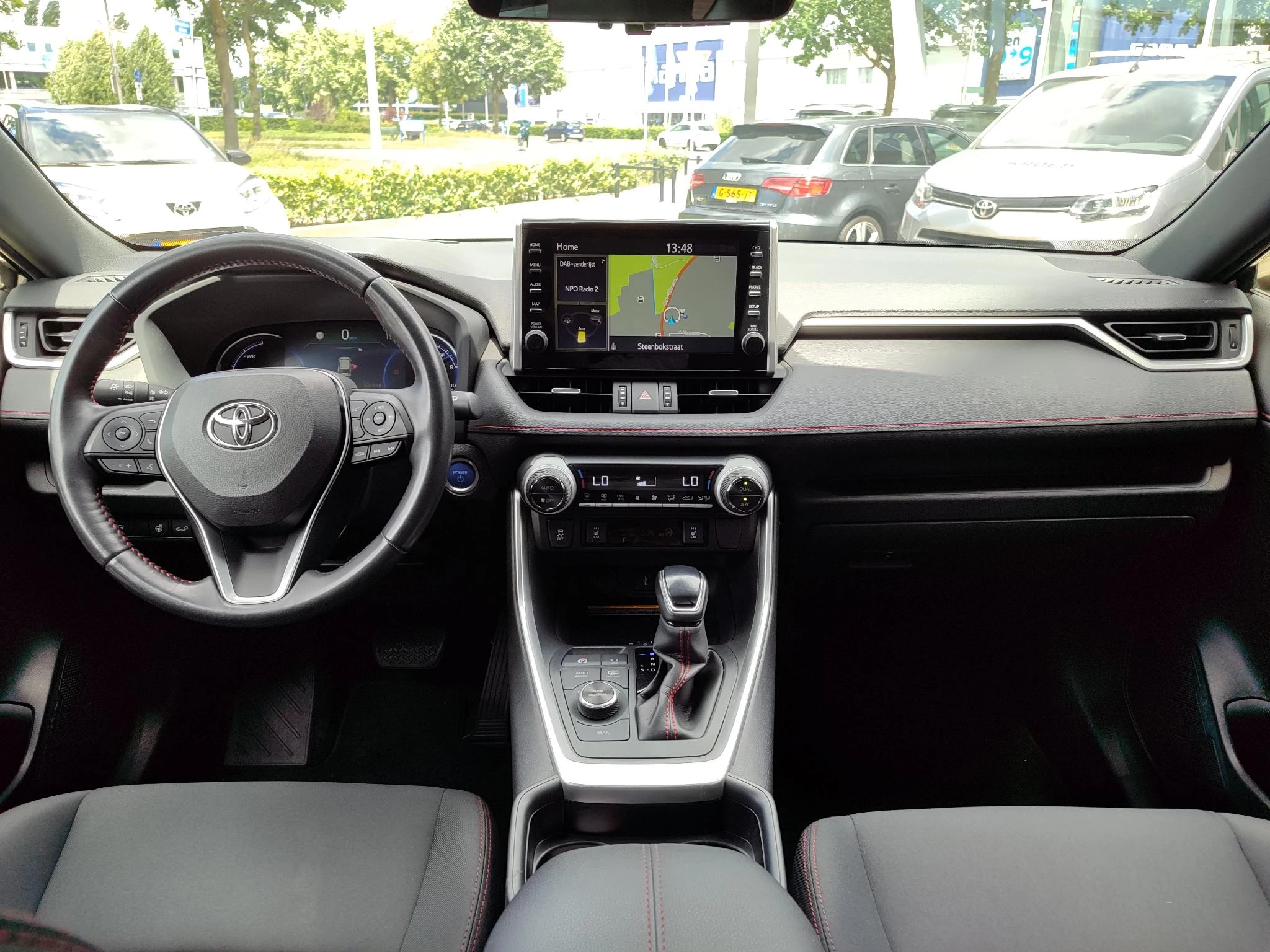 Hoofdafbeelding Toyota RAV4