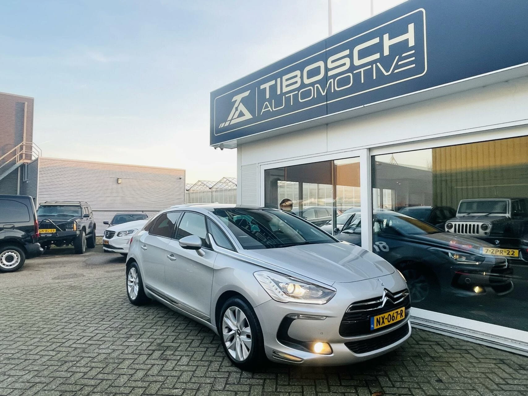 Hoofdafbeelding Citroën DS5
