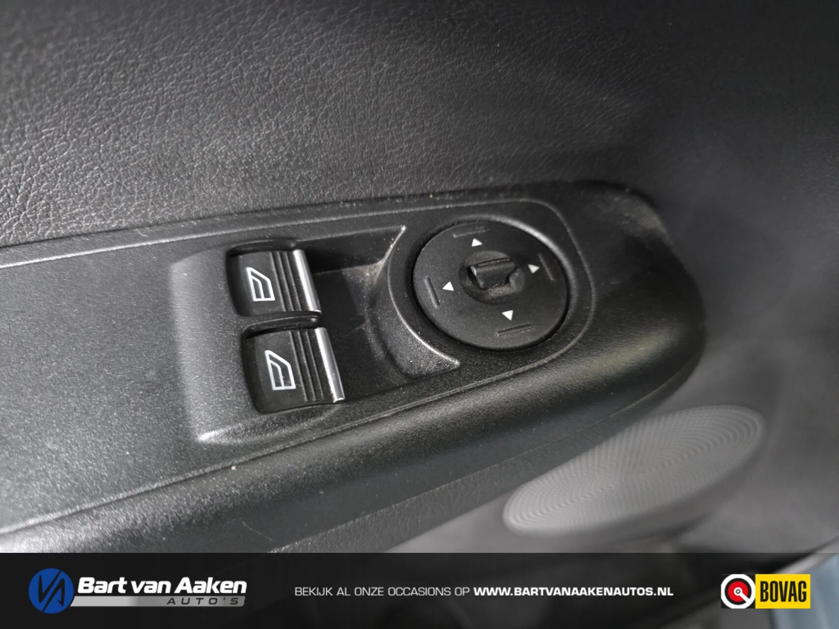 Hoofdafbeelding Ford Transit Courier