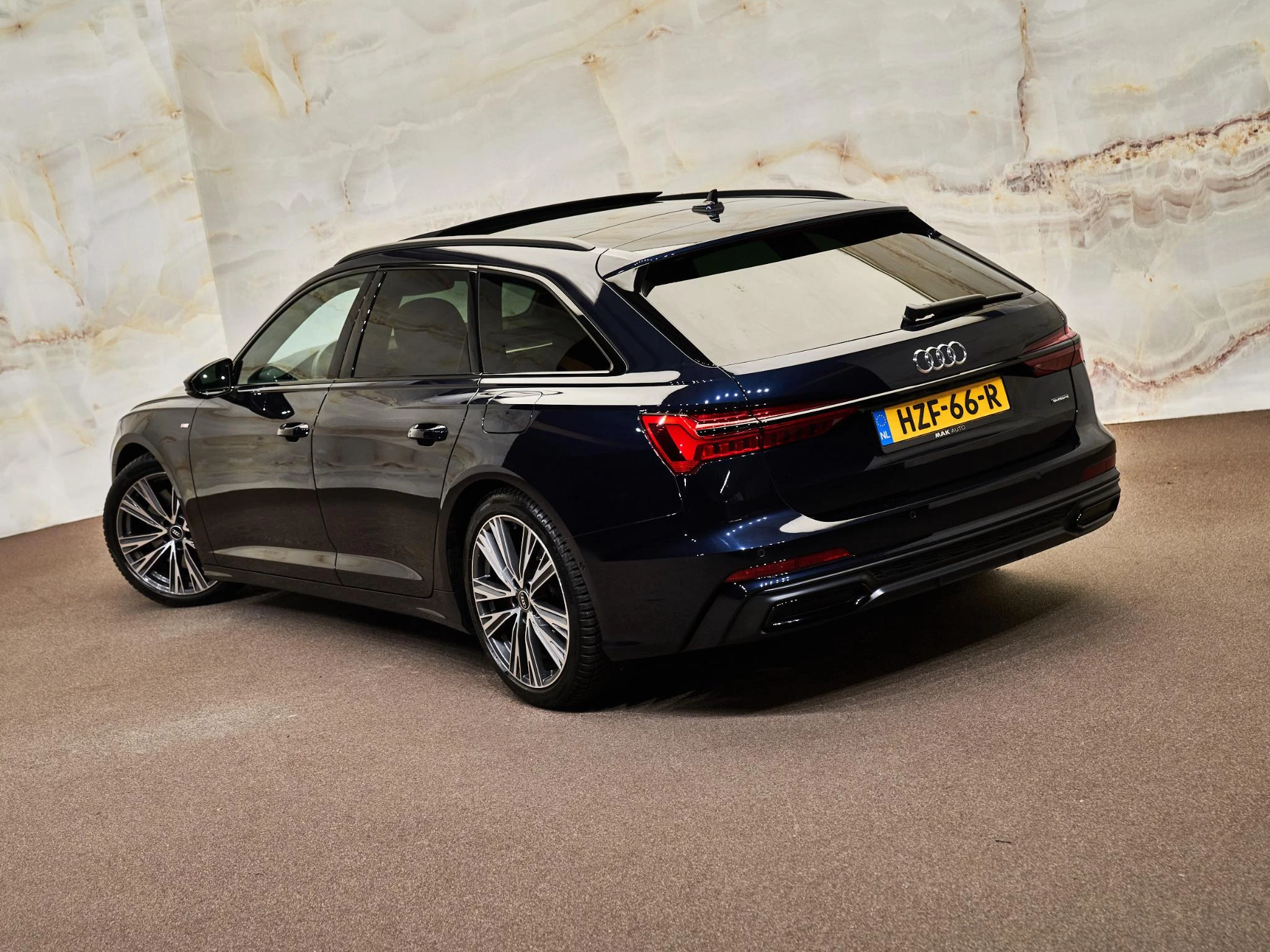 Hoofdafbeelding Audi A6